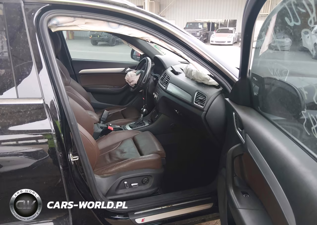 2018 Audi Q3 2.0T Premium-2.0T Sport Premium VIN:WA1JCCFSXJR006983 - 5