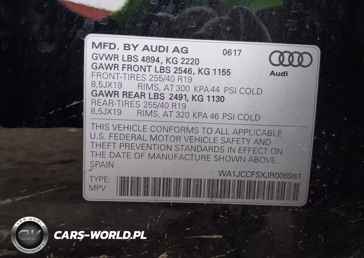 2018 Audi Q3 2.0T Premium-2.0T Sport Premium VIN:WA1JCCFSXJR006983 - 9