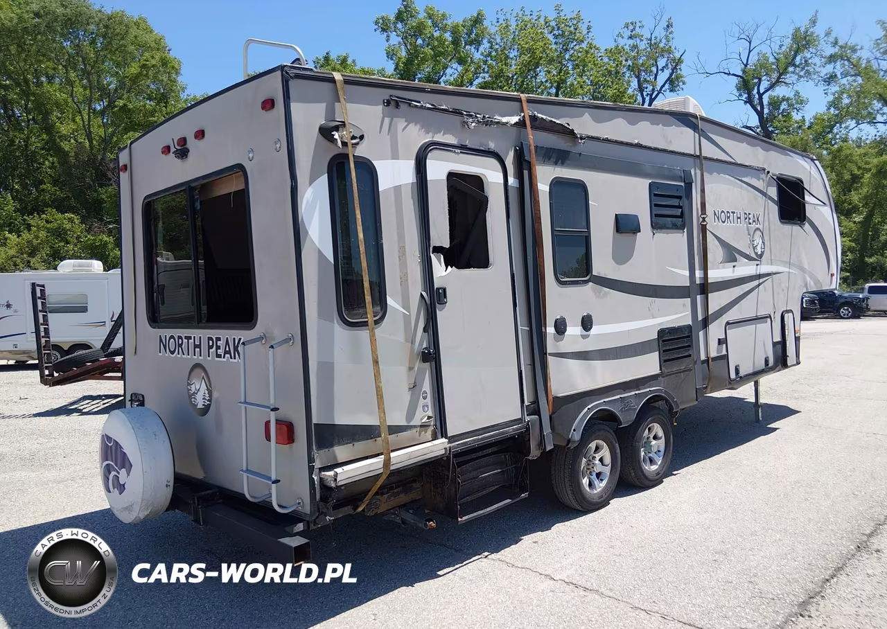 2017 Heartland Northtrail VIN:5SFSG3122HE326349 - 4