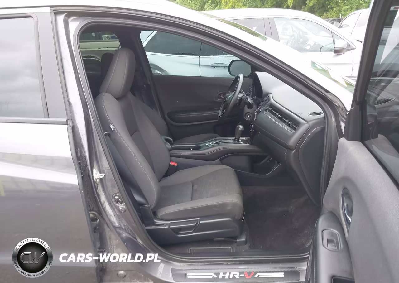 2019 Honda Hr-V Sport VIN:3CZRU6H15KG730328 - 5