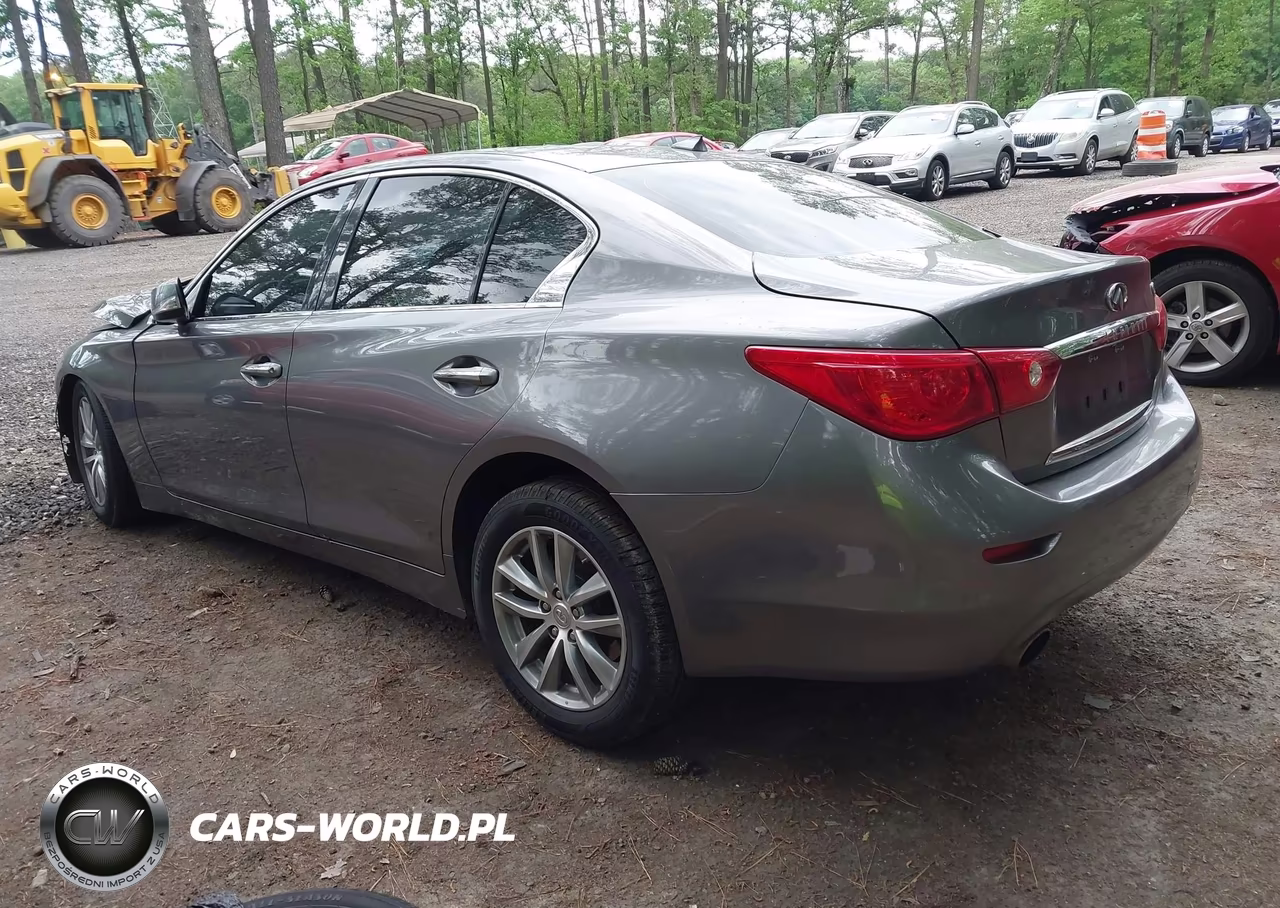 2015 Infiniti Q50 VIN:JN1BV7AR7FM414154 - 3