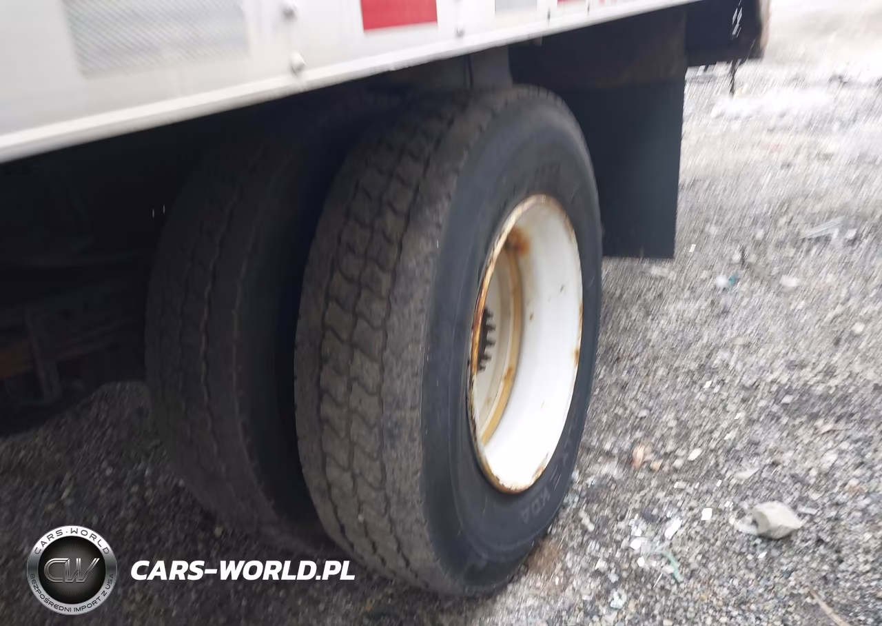 2005 Chevrolet Cc6500 VIN:1GBJ6C1C95F511390 - 12