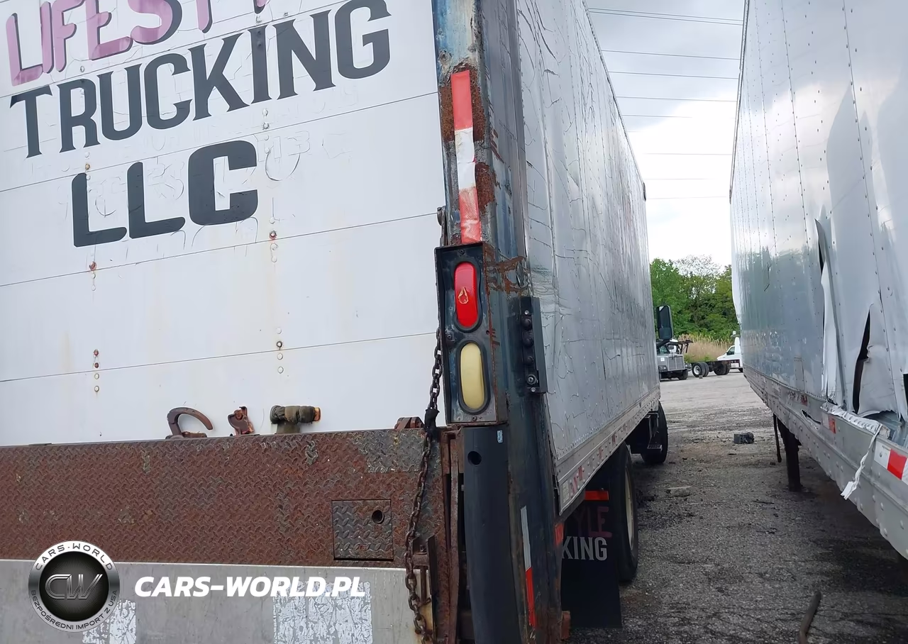 2005 Chevrolet Cc6500 VIN:1GBJ6C1C95F511390 - 4