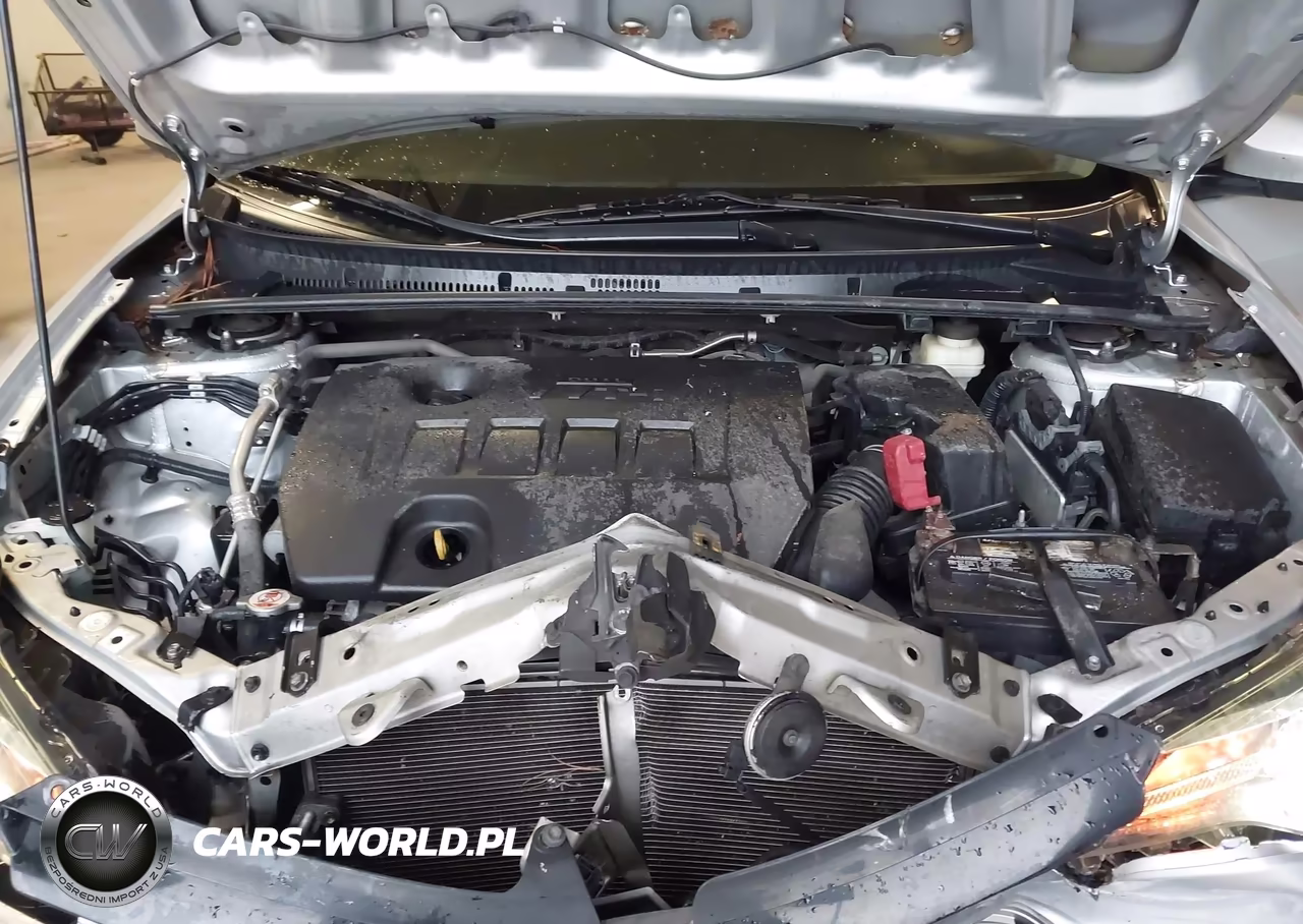 2018 Toyota Corolla Le VIN:5YFBURHEXJP825732 - 10