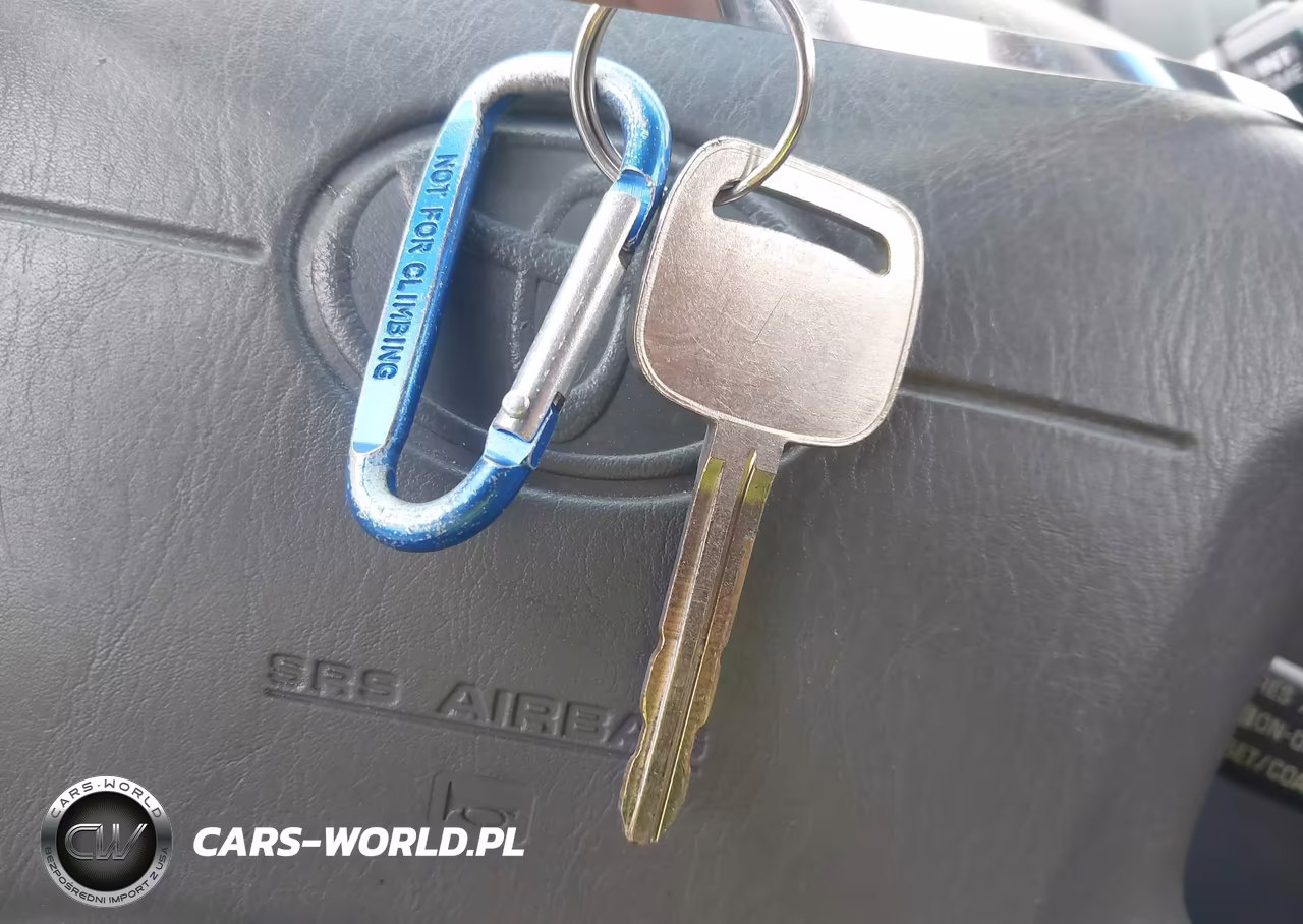 2001 Toyota Camry Ce VIN:4T1BG22K61U074589 - 11
