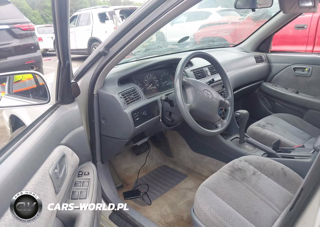 2001 Toyota Camry Ce VIN:4T1BG22K61U074589 - 5