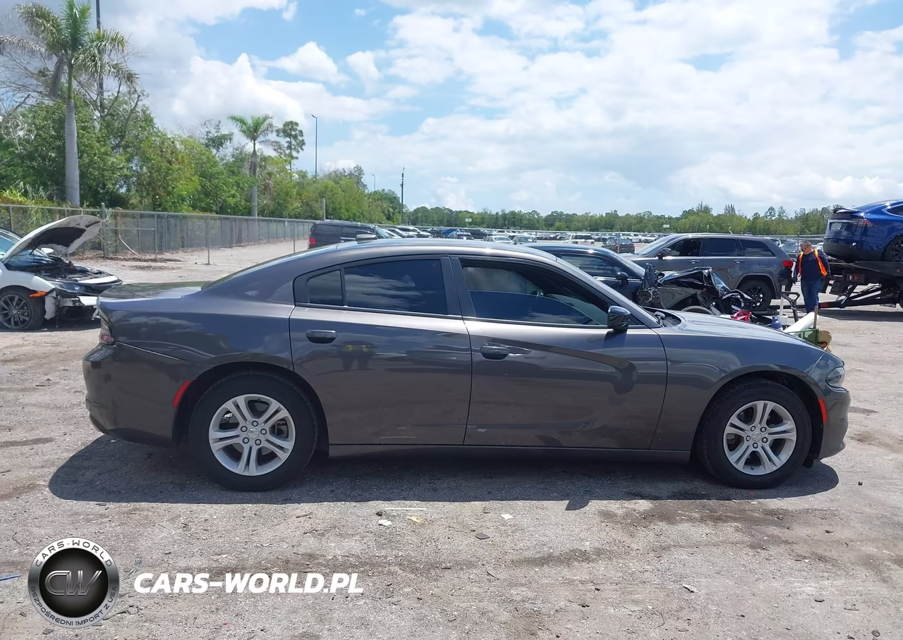 2023 Dodge Charger Sxt VIN:2C3CDXBG9PH688319 - 13