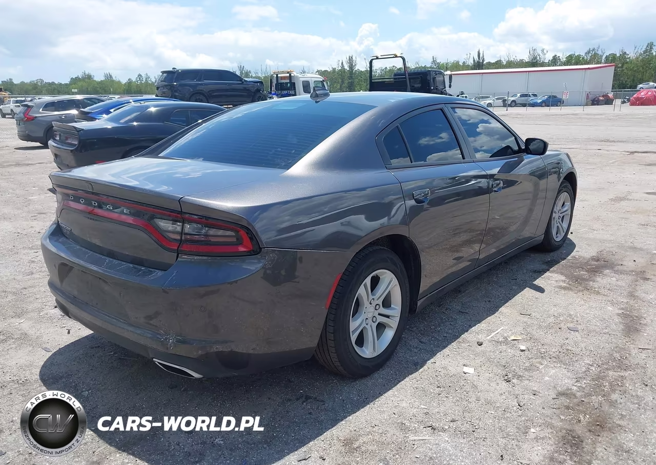 2023 Dodge Charger Sxt VIN:2C3CDXBG9PH688319 - 4