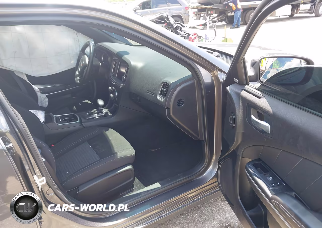 2023 Dodge Charger Sxt VIN:2C3CDXBG9PH688319 - 5