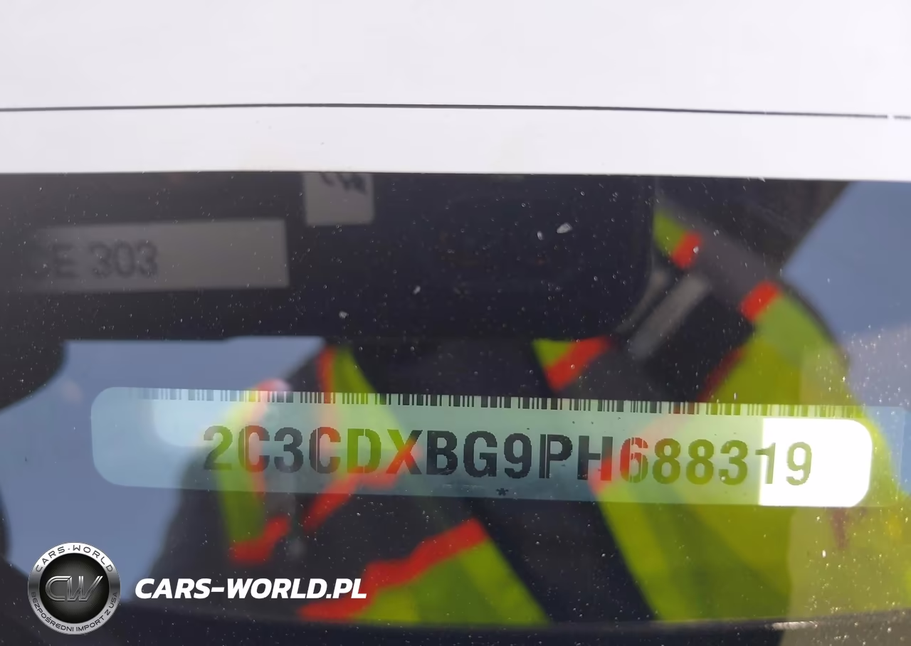 2023 Dodge Charger Sxt VIN:2C3CDXBG9PH688319 - 9