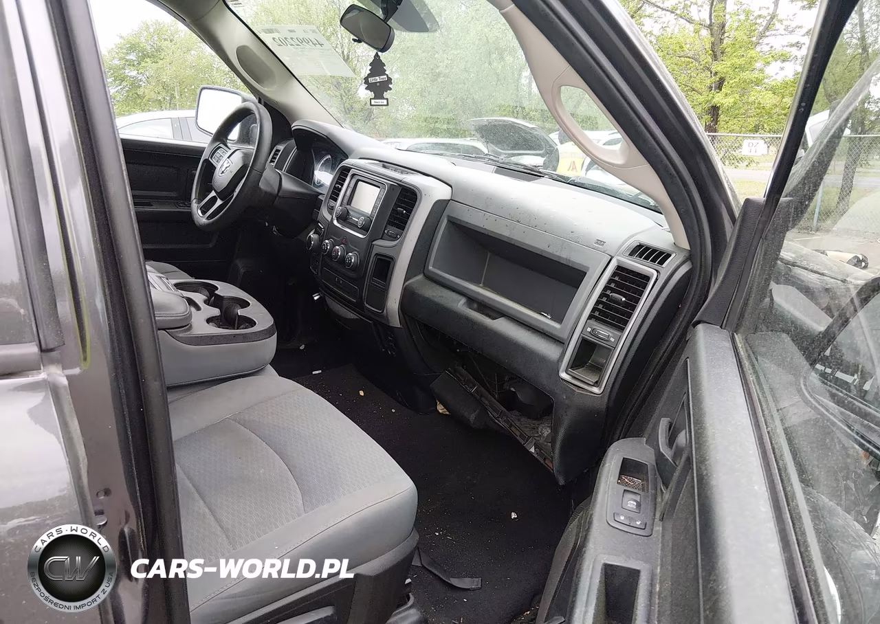 2018 Ram 1500 Express 4X4 6'4 Box VIN:1C6RR7FGXJS348573 - 5