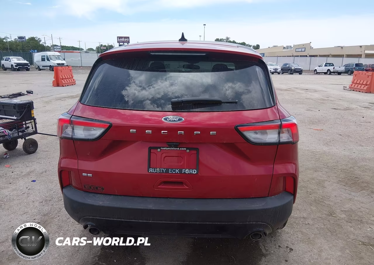 2022 Ford Escape Se VIN:1FMCU0G68NUB93876 - 16