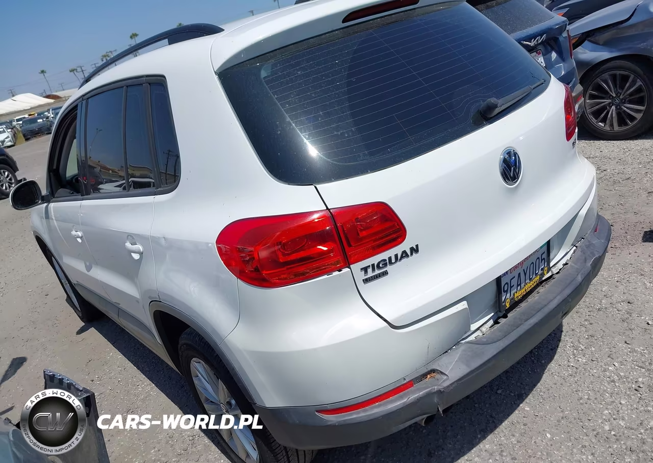 2017 Volkswagen Tiguan 2.0T-2.0T S VIN:WVGAV7AX9HK046870 - 3
