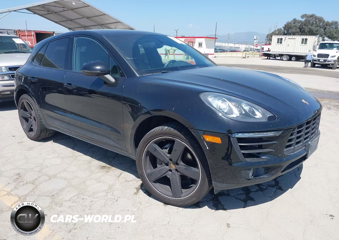 2015 Porsche Macan S