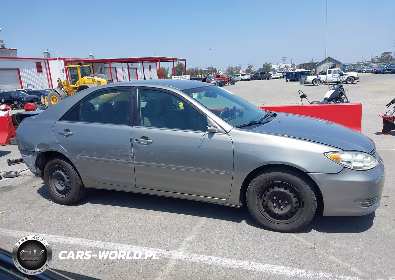 2006 Toyota Camry Le VIN:4T1BE32K56U703228 - 13