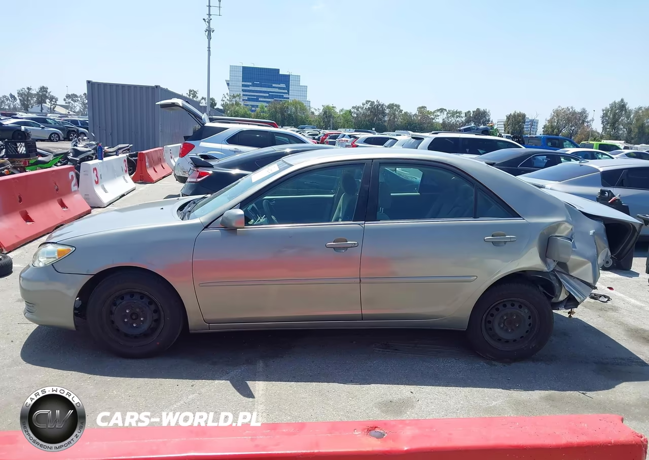 2006 Toyota Camry Le VIN:4T1BE32K56U703228 - 14