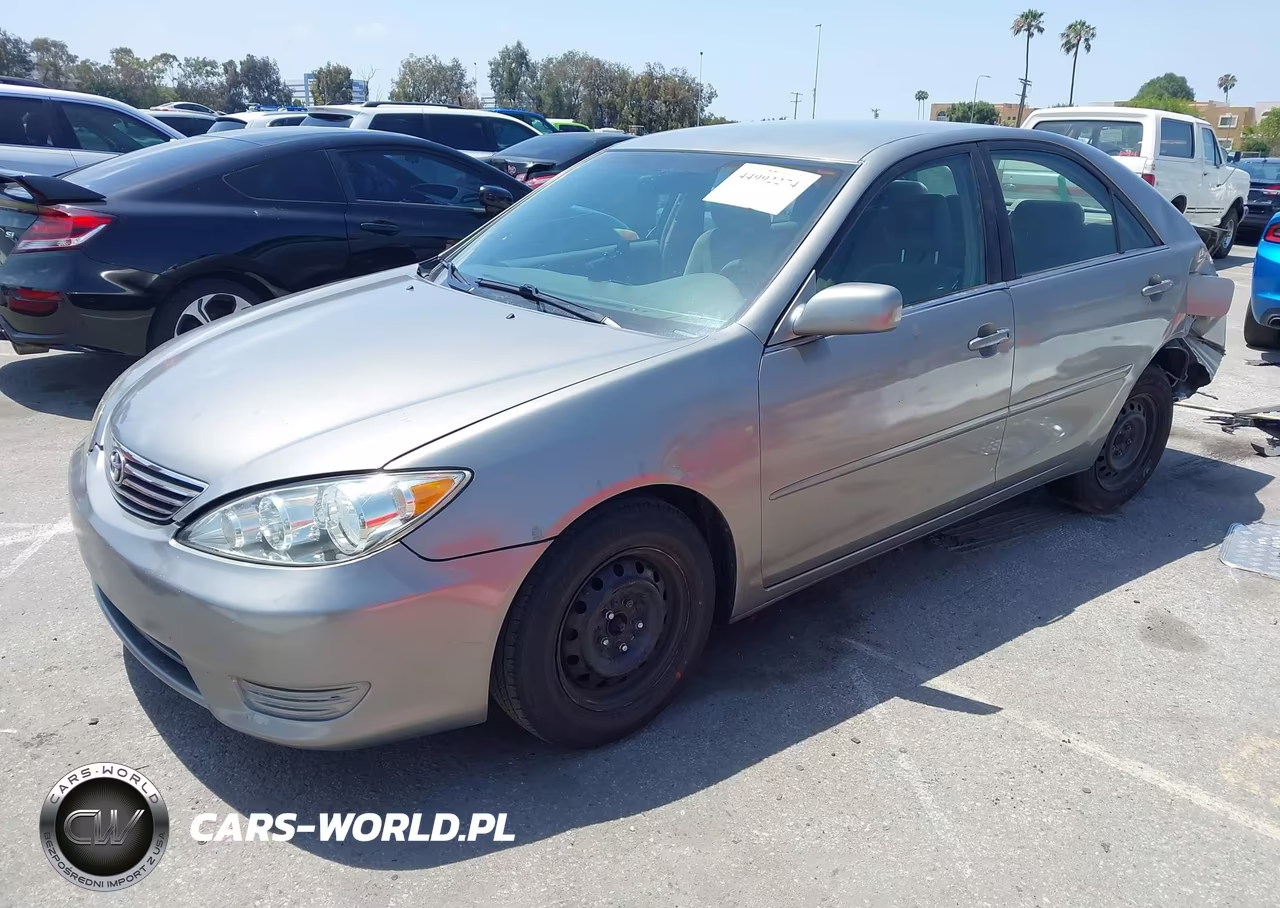 2006 Toyota Camry Le VIN:4T1BE32K56U703228 - 2