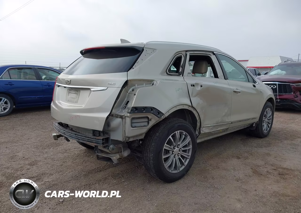 2017 Cadillac Xt5 Luxury VIN:1GYKNBRS8HZ168657 - 4