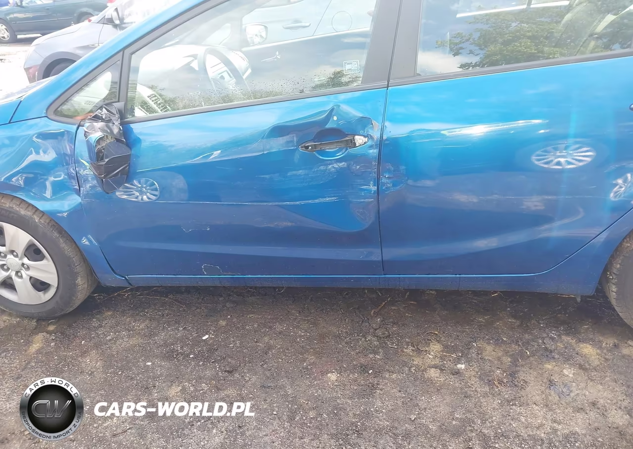 2015 Kia Forte Lx VIN:KNAFX4A66F5277437 - 6