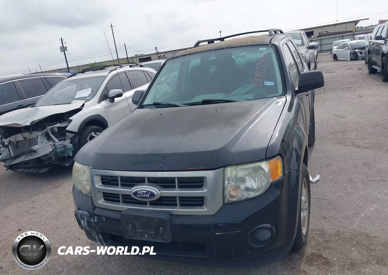 2010 Ford Escape Xls VIN:1FMCU0C74AKB93524 - 6