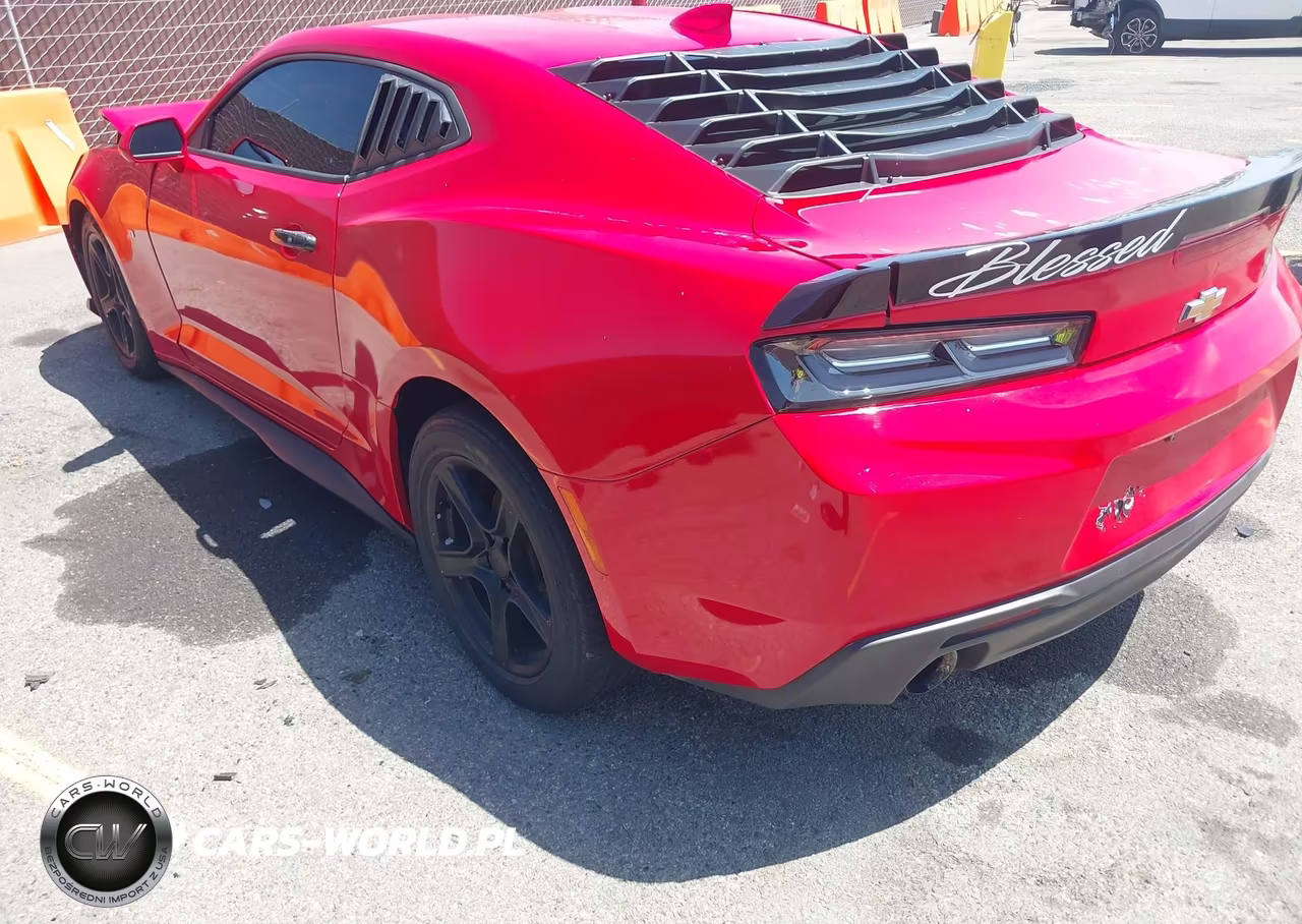 2017 Chevrolet Camaro 1Lt VIN:1G1FB1RX1H0101076 - 3
