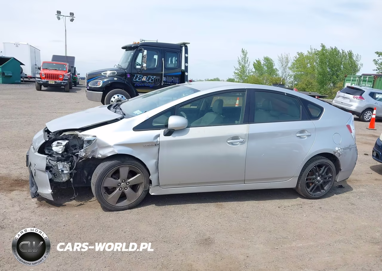 2012 Toyota Prius Four VIN:JTDKN3DU5C5479676 - 14