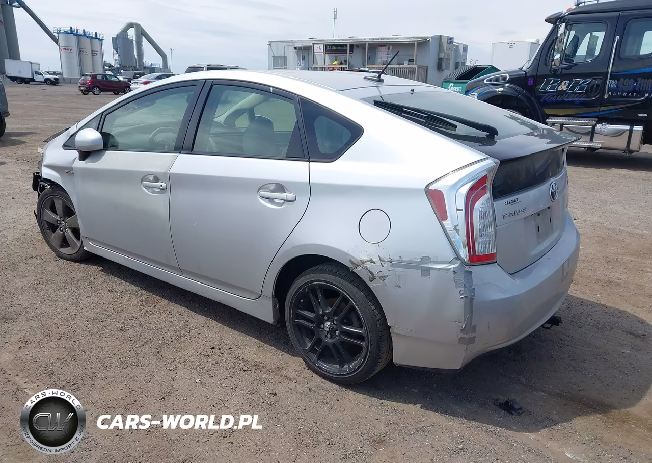 2012 Toyota Prius Four VIN:JTDKN3DU5C5479676 - 3