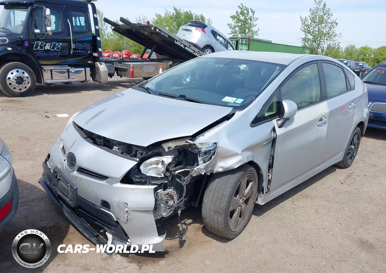 2012 Toyota Prius Four VIN:JTDKN3DU5C5479676 - 6