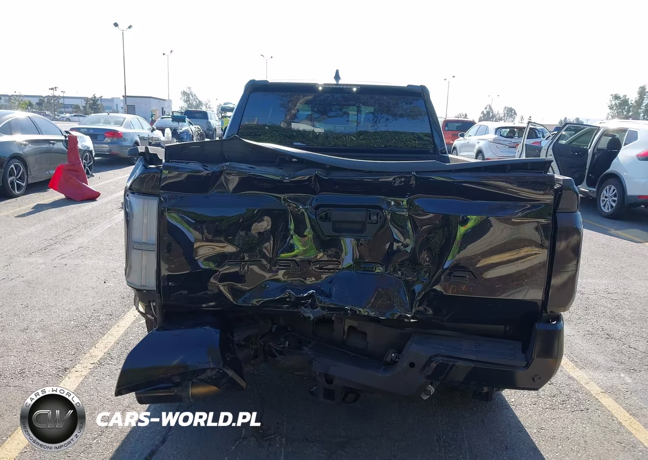 2025 Toyota Tacoma Trd Sport VIN:3TMLB5JN7SM135118 - 16