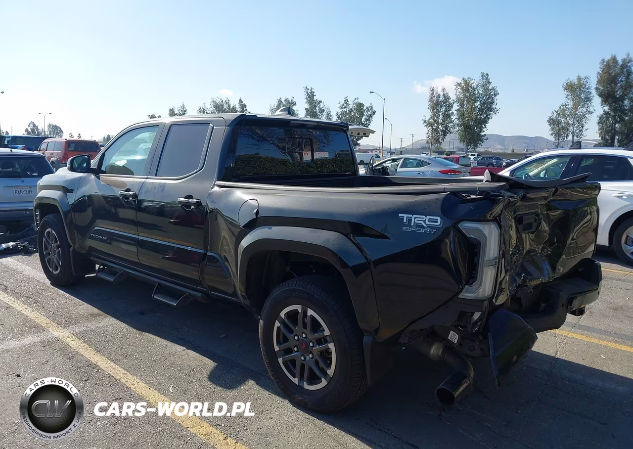 2025 Toyota Tacoma Trd Sport VIN:3TMLB5JN7SM135118 - 3