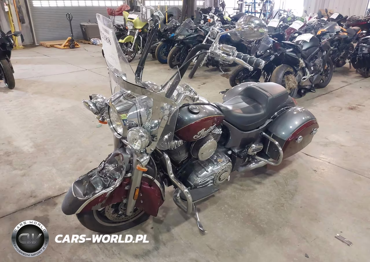 2017 Indian Motorcycle Co. Springfield VIN:56KTHAAA5H3347640 - 2