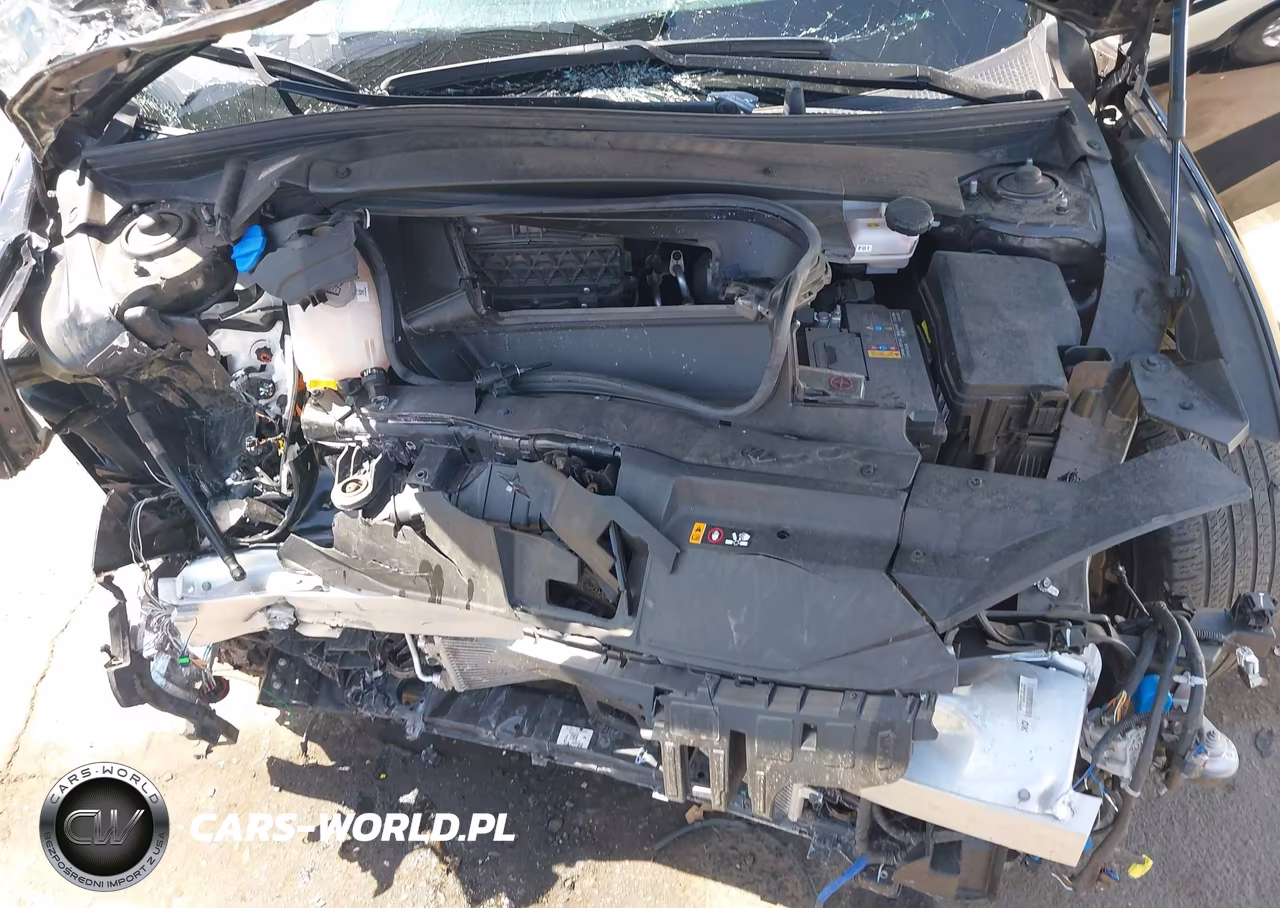 2023 Hyundai Ioniq 6 Limited VIN:KMHM54AA3PA027811 - 10