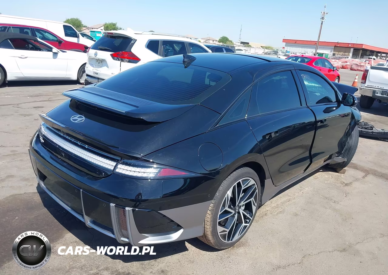 2023 Hyundai Ioniq 6 Limited VIN:KMHM54AA3PA027811 - 4