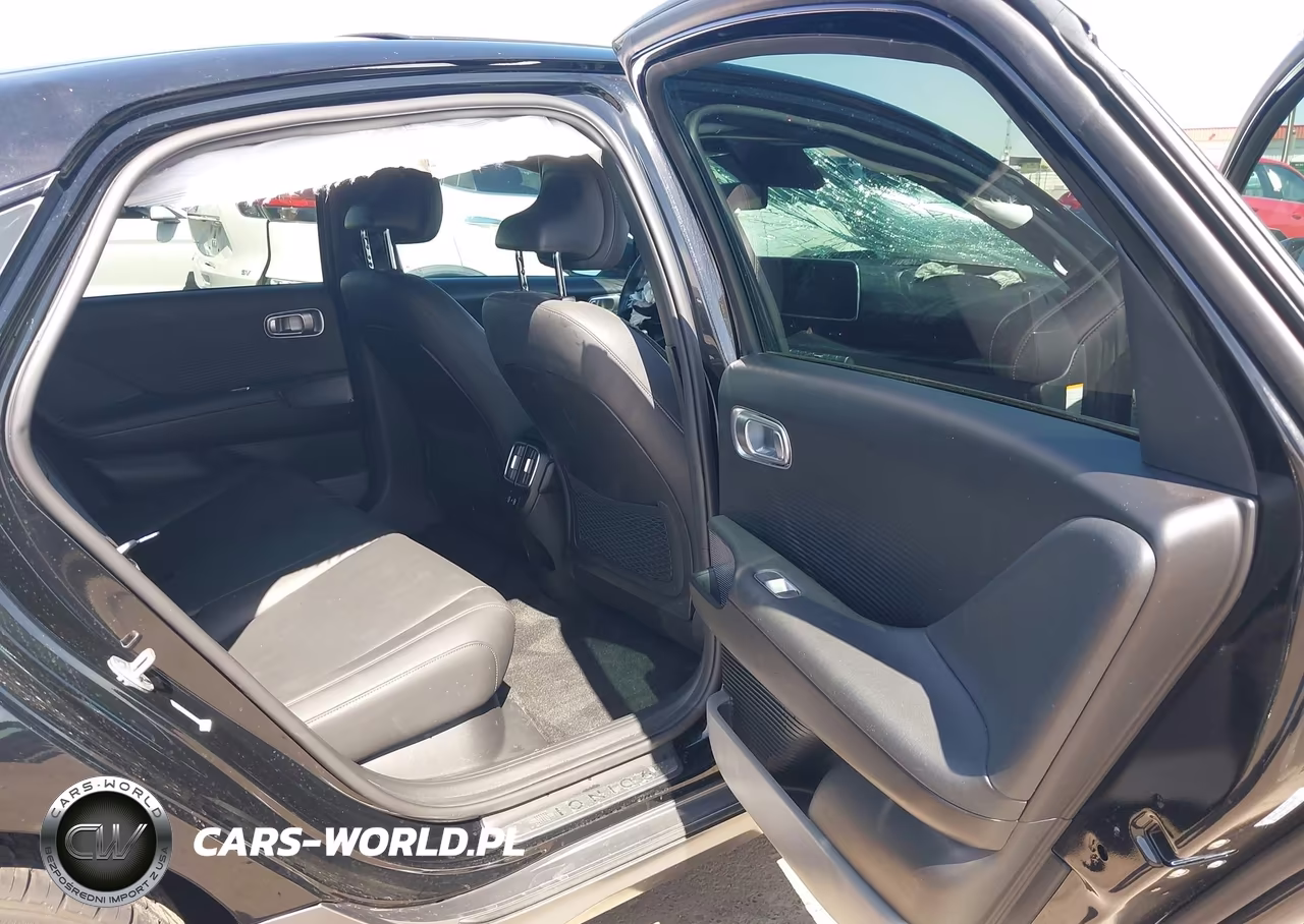 2023 Hyundai Ioniq 6 Limited VIN:KMHM54AA3PA027811 - 8