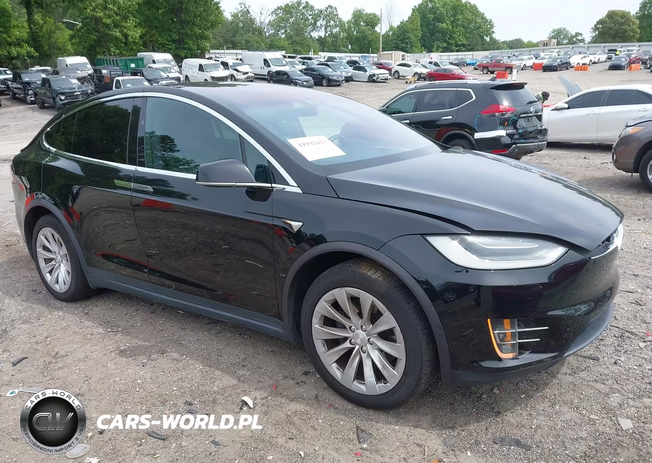 2020 Tesla Model X Long Range Dual Motor All-Wheel Drive-Long Range Plus Dual Motor All-Wheel Drive – zdjęcie 1 z 19