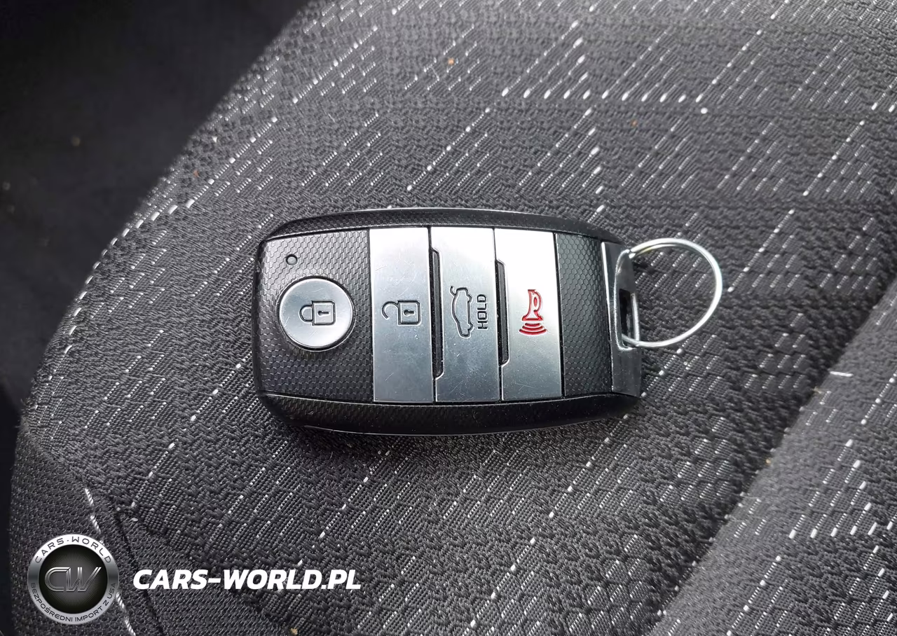 2022 Kia Rio 5-Door S VIN:3KPA25AD8NE477335 - 11