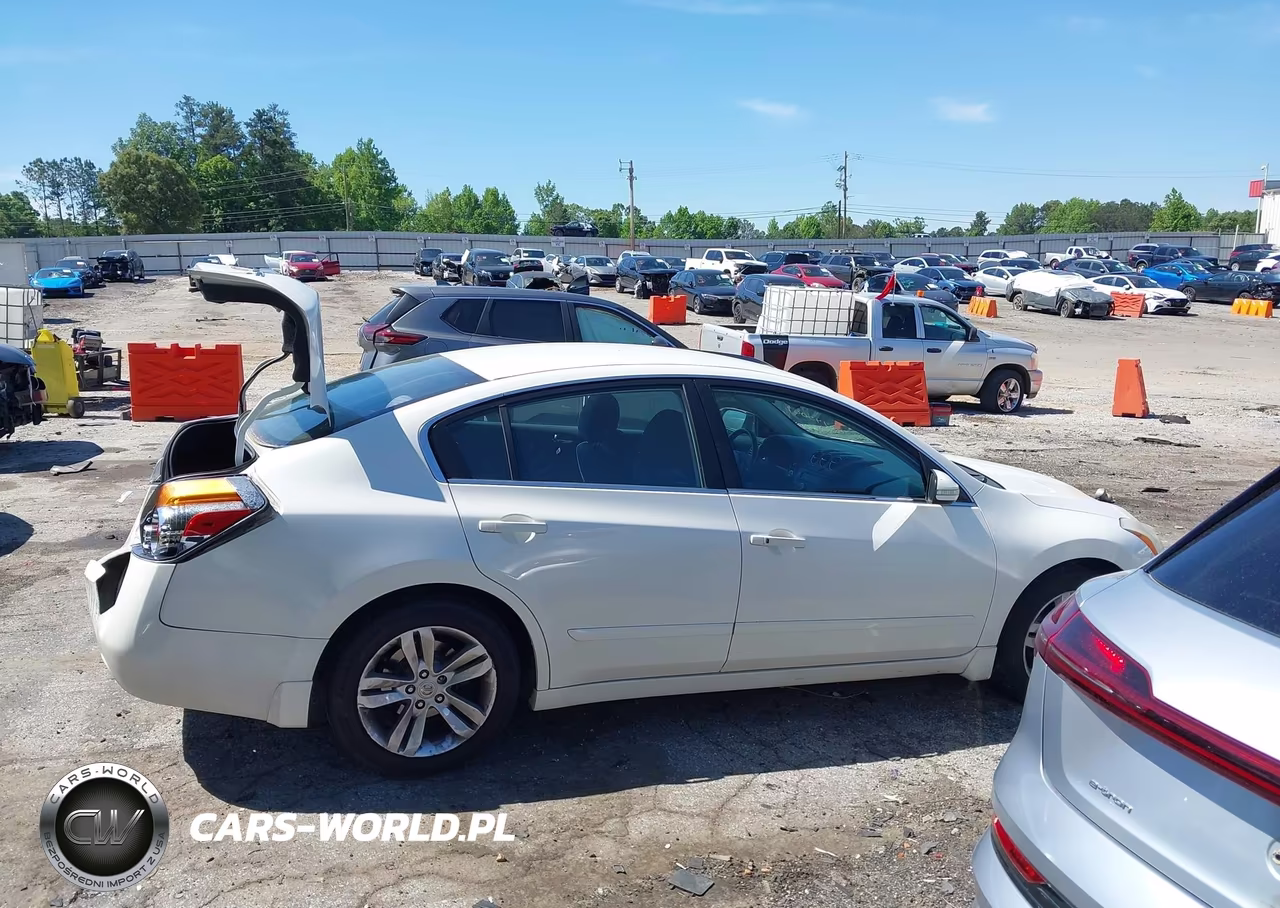 2010 Nissan Altima 3.5 Sr VIN:1N4BL2APXAN445007 - 13