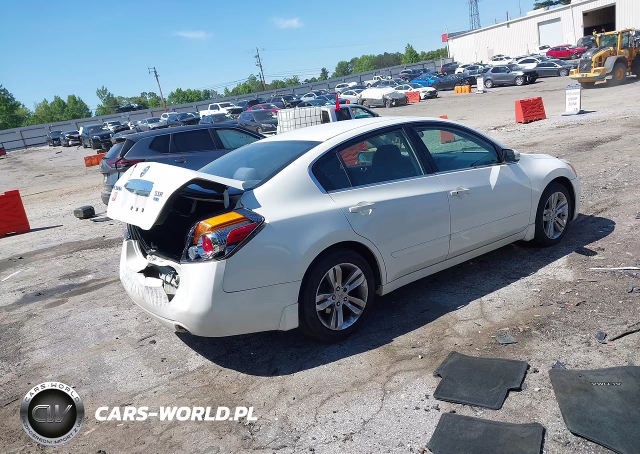 2010 Nissan Altima 3.5 Sr VIN:1N4BL2APXAN445007 - 4