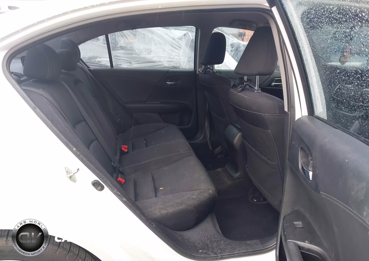 2015 Honda Accord Sport VIN:1HGCR2F52FA058228 - 8