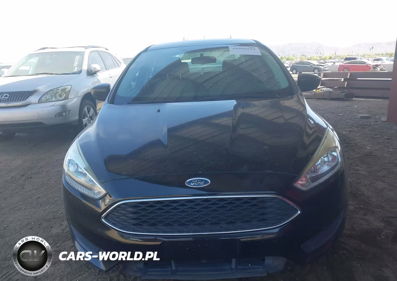 2018 Ford Focus Se VIN:1FADP3F24JL205365 - 6