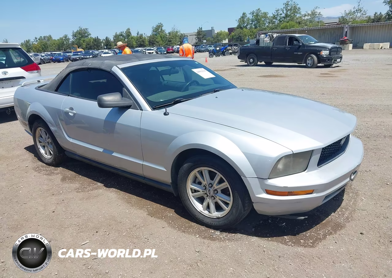 2006 Ford Mustang V6