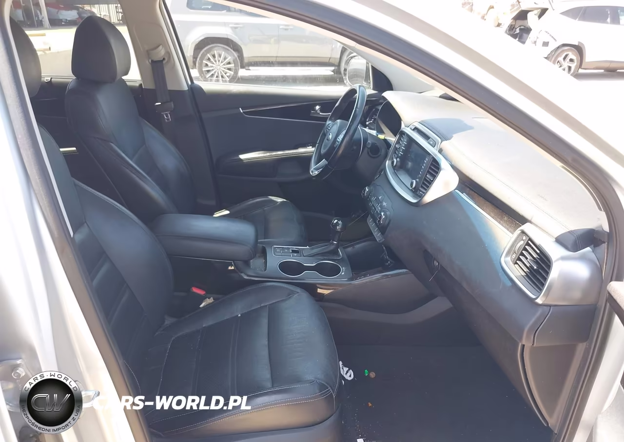 2018 Kia Sorento 2.0T Ex VIN:5XYPHDA19JG358408 - 5
