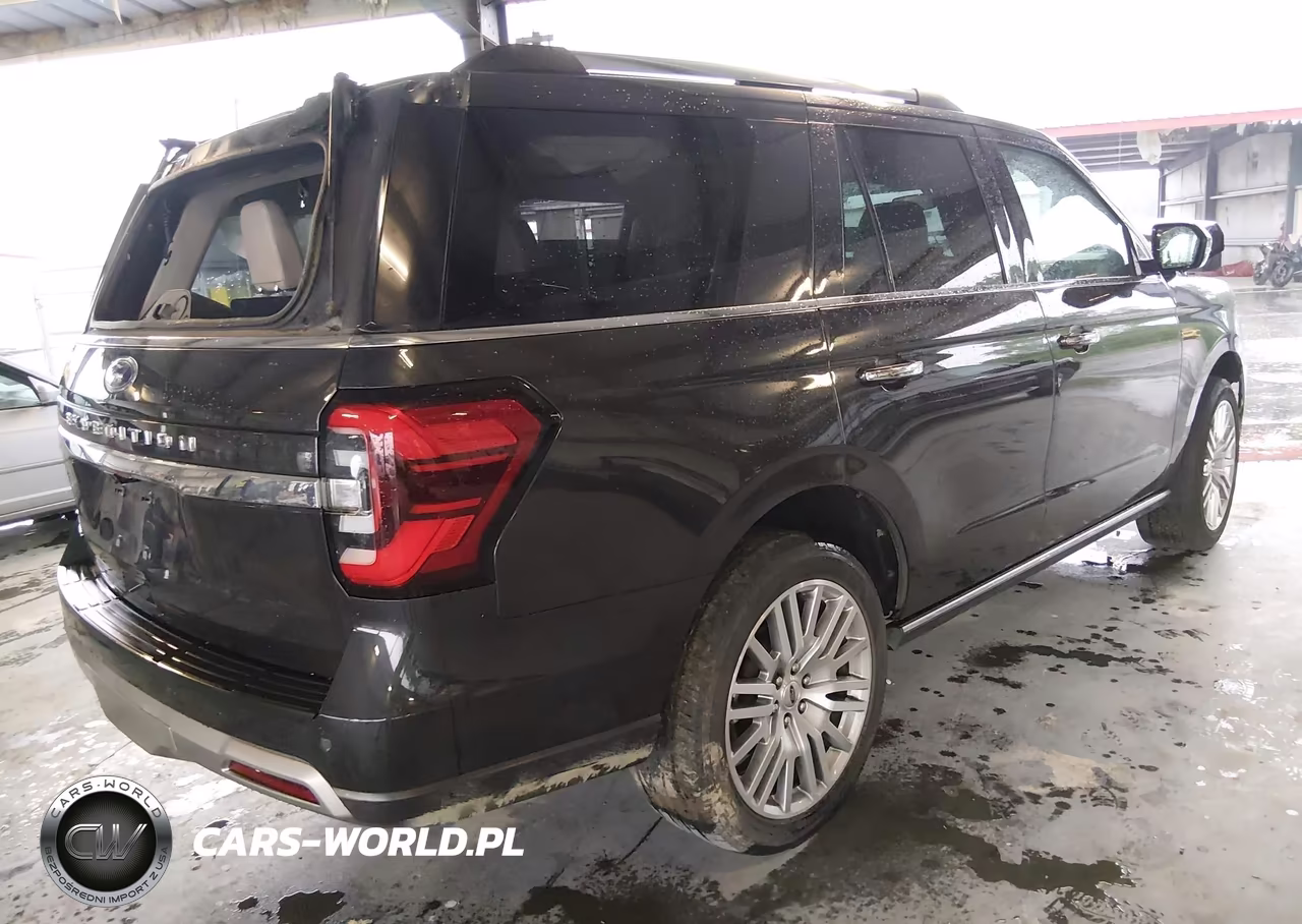 2023 Ford Expedition Limited VIN:1FMJU2A86PEA23560 - 4