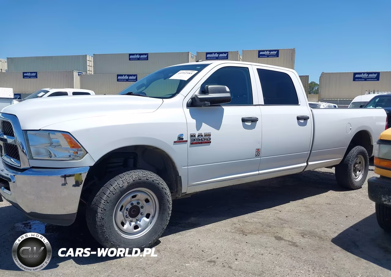 2018 Ram 3500 Tradesman 4X4 8' Box VIN:3C63R3GL7JG392502 - 14