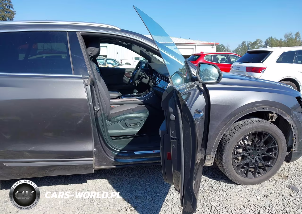 2019 Audi Q8 55 Progressiv VIN:WA1DVAF11KD007828 - 5