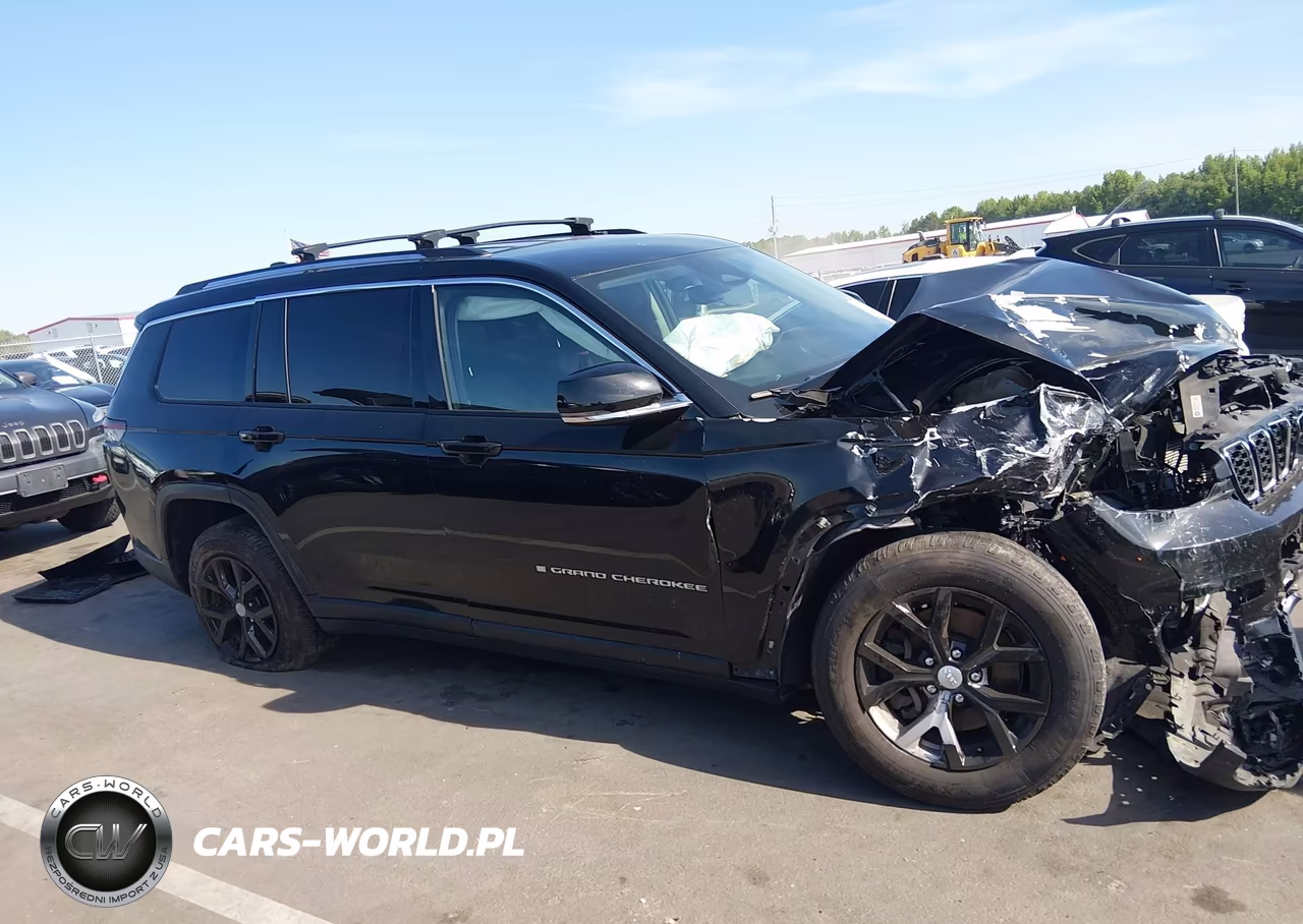 2022 Jeep Grand Cherokee L Limited 4X4 VIN:1C4RJKBG0N8510996 - 13