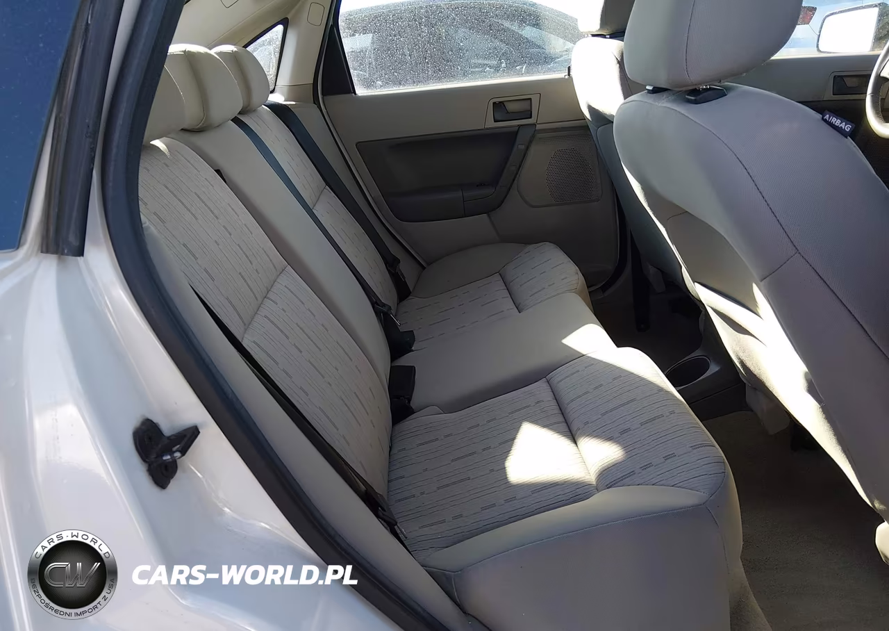2010 Ford Focus Se VIN:1FAHP3FN4AW194040 - 8