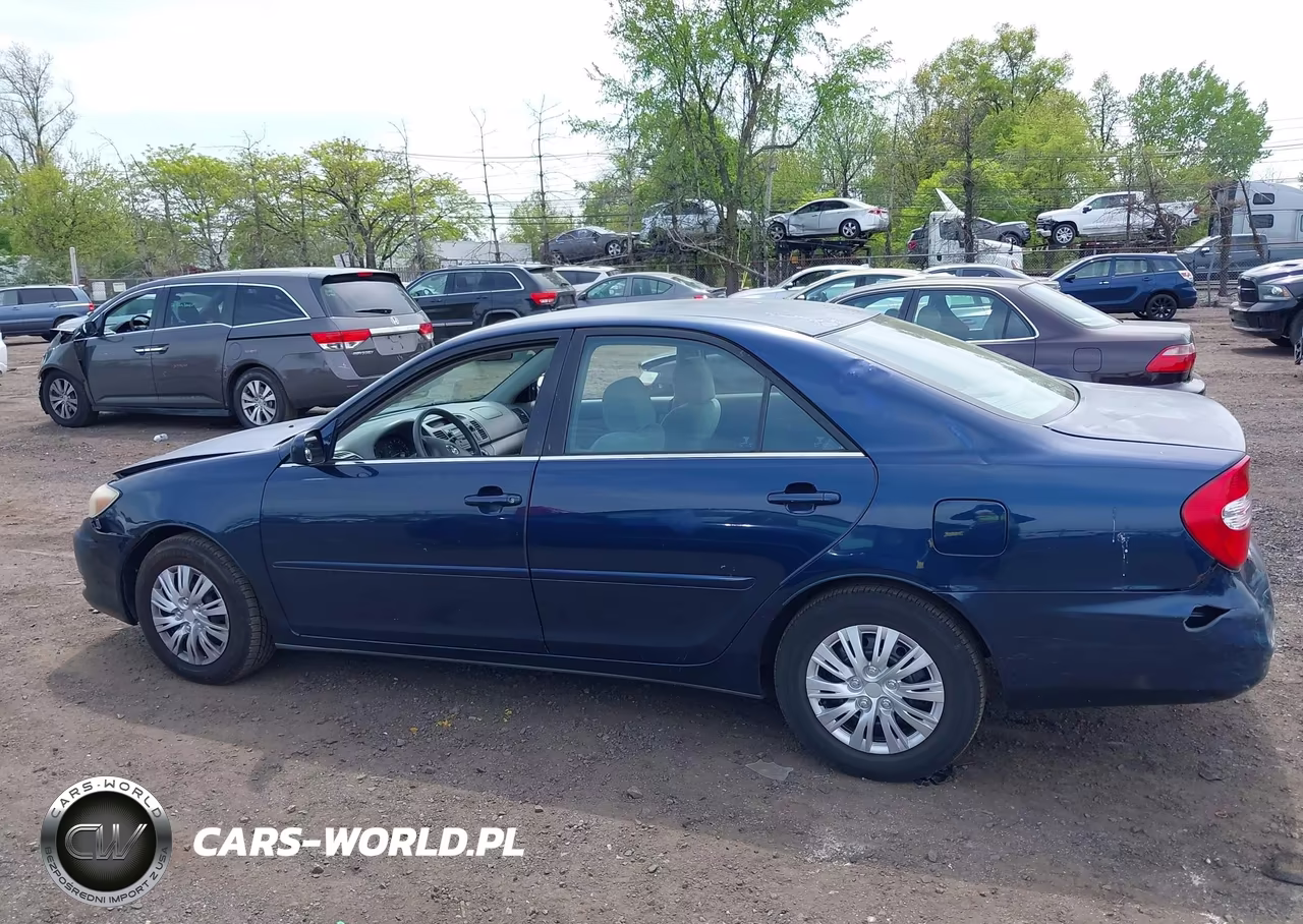 2004 Toyota Camry Le VIN:4T1BE32K24U321686 - 14