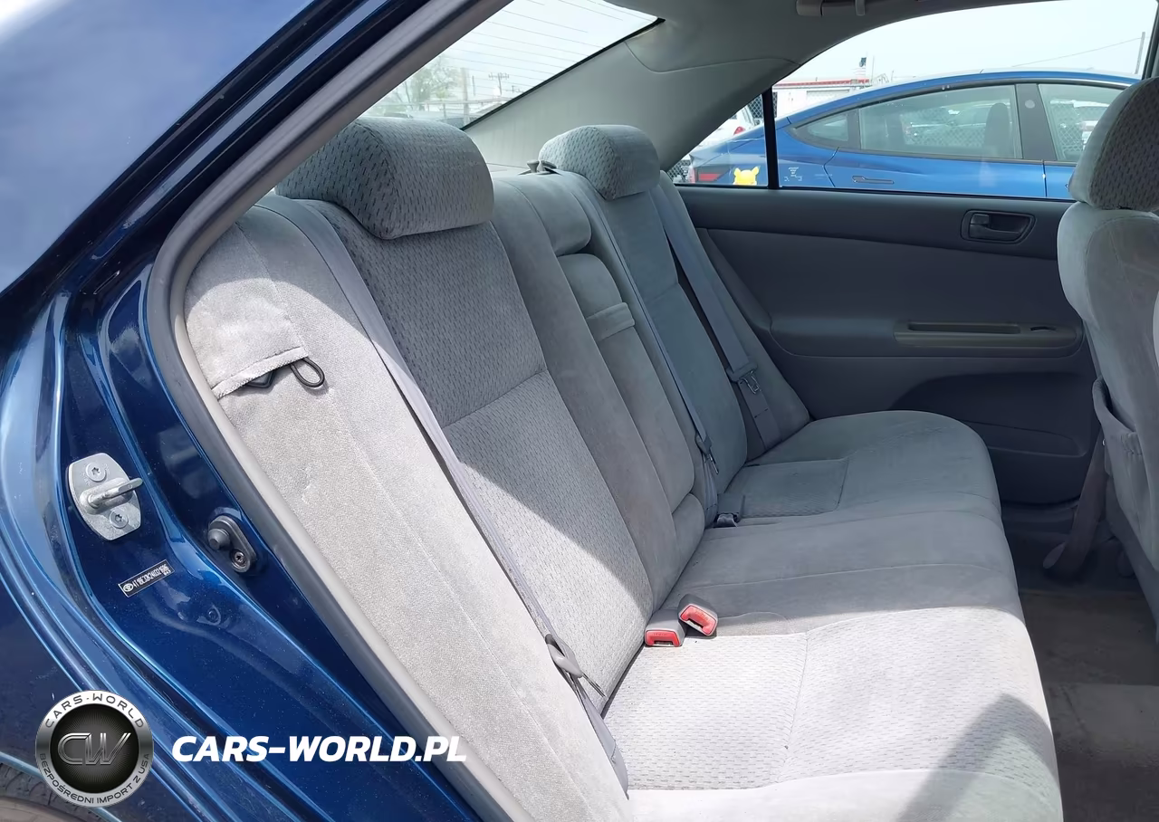 2004 Toyota Camry Le VIN:4T1BE32K24U321686 - 8
