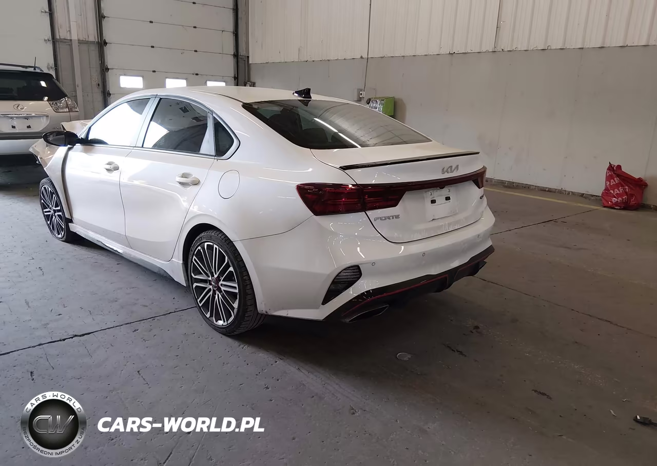 2024 Kia Forte Gt Manual VIN:3KPF44ACXRE781192 - 3